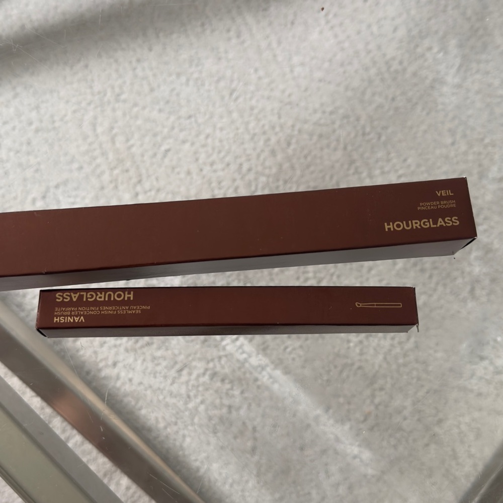 Hourglass Veil powder brush and vanish seamless concealer. (Read description)